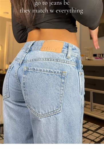 Essential Low-Rise Jeans That Match Every Outfit