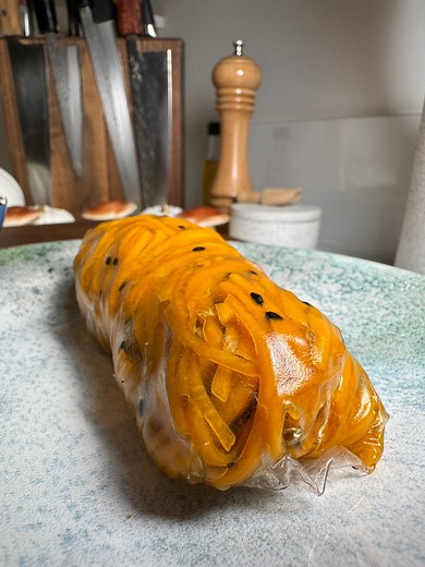 58K views · 613 reactions | ROULEAU D’AUTOMNE #courge #automne #rouleaudeprintemps #asianfood #champignon #pleurote #girolle #potimarron #rolls #cuisine #recette #recipe #recipes #chef | Qistoh | Facebook