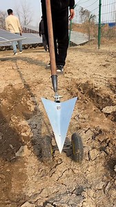 945K views · 1.9K reactions |  https://temu.to/k/uvwf3x83ziy Hand weeder | Free Flow | Facebook