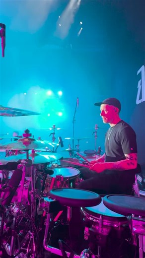 Little Wonder @ Hellfest #architectsband #drumcover #drummer