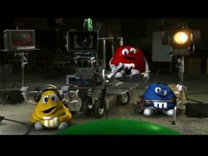 M&M'S® Premiums Rasberry Almond