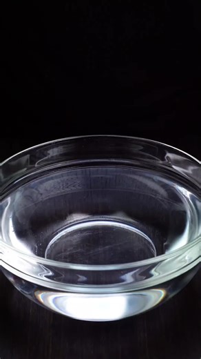 Cheesy Baked Egg Tortilla Cups Recipe