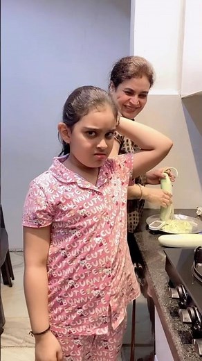 Kya Aapki Mumma Bhi Aisa Karti Hai 😜😂 #shorts #youtubeshorts #kashviadlakha