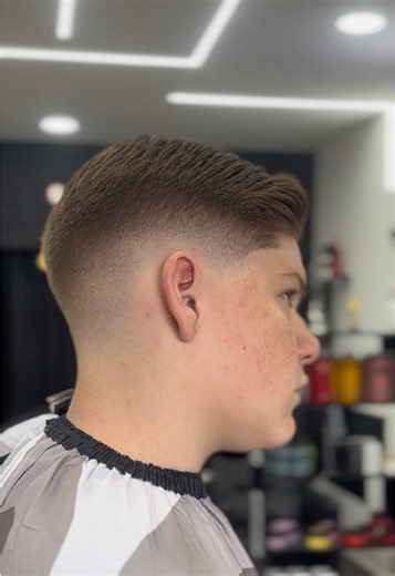 Taglio capelli uomo: idee per l'estate 2024