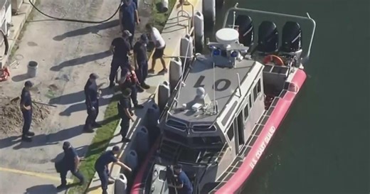 Video shows 2 rescued from boat fire near Hallandale Beach; cause under investigation