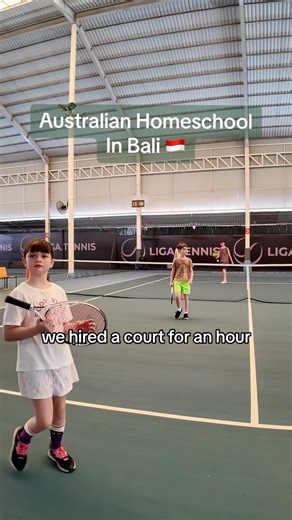 Can you homeschool in Bali Indonesia? Yes we do! This is what homeschooling in Bali looks like when you follow an Australian curriculum! Tennis for PE in Sanur! 🎾 🎾 @liga.tennis.sanur | Chad and Mia - Bali Family Travel