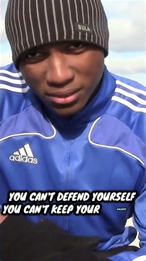 BOXING TUTORIAL # 1 OF 12 - THE BOXING STANCE + FOOTWORK