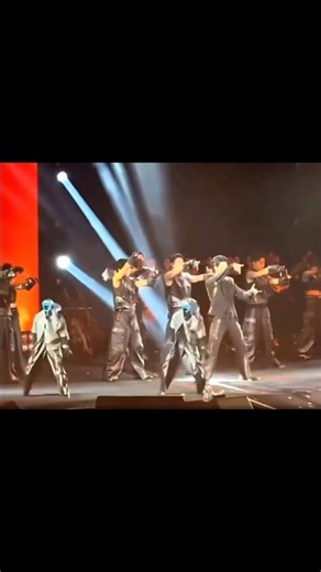 😱HUMANOID ROBOTS DANCING LIVE IN CHINA 🤯 #shorts #unfilteredclasses