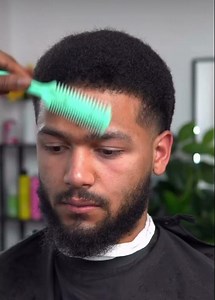 L’art du Taper sur Afro.