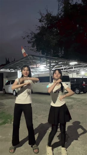 Chintya putri alia (@chintya.putri.ali)’s videos with suara asli - Kocu