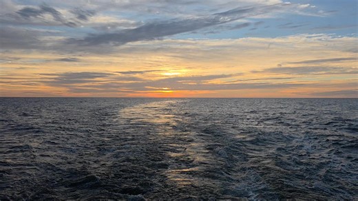 18K views · 522 reactions | The Royal Canadian Navy recently asked on their facebook page what were Kingston Class sailors favorite memories. This is mine. #royalcanadiannavy #kingstonclass | Royal Canadian Navy Today and Yesterday | Facebook