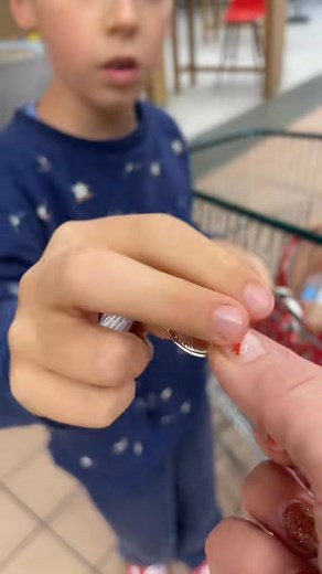 214K views · 2.5K reactions | Sur cette vidéo, on le Noam se servir...