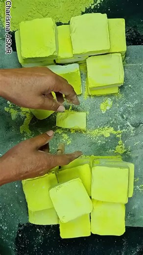 Oddly Satisfying Green Chalk Block Crushing ASMR