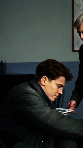 Залетит Товарищ Сталин?) | Как вам качество ролика?) |