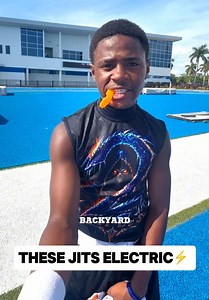 Jit vertical crazy😂😂😂 #hurdle #footballtiktok #flagfootball #fypシ #viralvideo