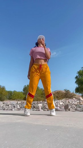 sterling (@sterlingtorress)’s videos with Reconnect - Embrz