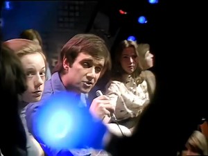 Peter Shelley - Love Me, Love My Dog | Kead Chaiwat