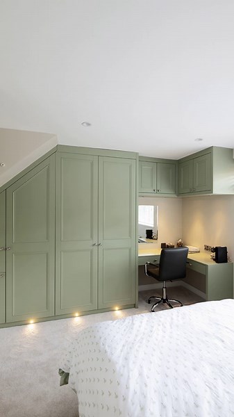 Fitted Wardrobe with Lighting Inside the wardrobe there are rails, pull out drawers, shelves and an integrated desk with additional storage above. We offer: ✨ Over 29 years of carpentry experience ✨ Designs that balance beauty and practicality ✨ Bespoke solutions making the most of every inch of space ✨ Hand-painted finishes in the colour of your choice 📍Free design visits in London #bespokecarpentry #fittedwardrobes #builtinfurniture #storagesolutions #carpentrylondon