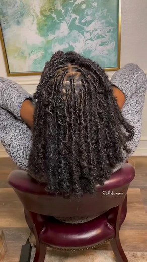 Extra small Mid back butterfly locs 🦋#distressedlocs #houstonfauxlocs #dallshairstylist #dallaslocs#dallascrotchets #dallasfauxloc