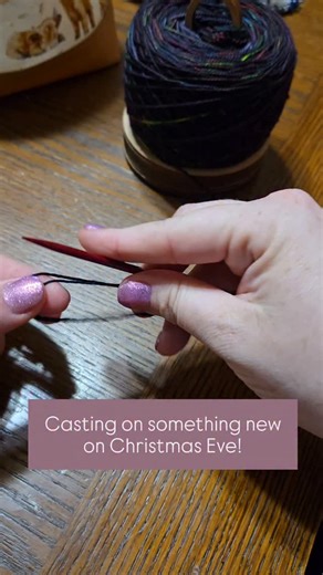 Katie | Knitting & Oils on Instagram: "🎄 Christmas Eve cast on! 🎄 Using the disappearing loop cast on to start a new musselburgh for my mom. She was very excited about her not yet knitted gift 😂 Double tap if you love a new cast on!"