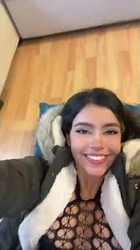 How Women Stretch and Split on Instagram - 429 - evamartinezoficial - Eva Martinez Official