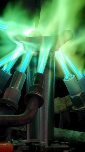 4.9K views · 52 reactions | Take a look behind the scenes at Brompton Bicycle All prep, brazing, parts, wheels, powder coat,and assembly in house and under one roof. Incredible ……………. #brompton #bromptonbicycle #bromptonlovers #howitsmade #sturmyarcher #behindthescenes #engineering #brazing #foldingbike #metalwork #factorytour #madeintheuk #madeinbritain #bromptonlovers | Tredz | Facebook