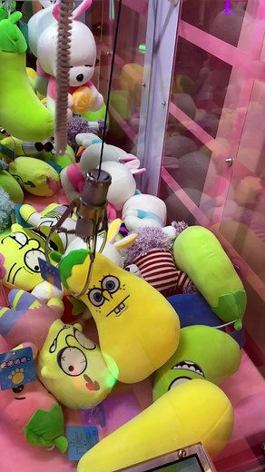 Unboxing the Weirdest Spongebob Plush!