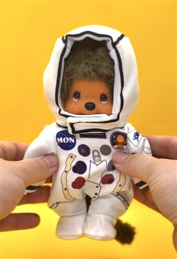 One small step for MCC, one giant leap for Monchhichi-kind! 👨‍🚀🚀 We are absolutely over the moon for this Astronaut Monchhichi! 🌕 From the iconic white space suit to the