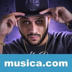 Biografía de Alex Rose