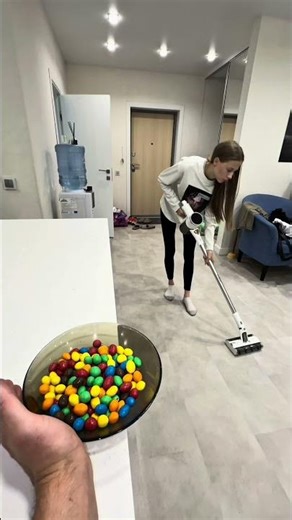 It should definitely get it 🍋 cat mode 😹❤️domino and KETCHUP😱