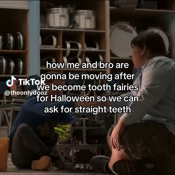 tag em #halloween #bro #hb #halloweencostume #fyp funny teeth | tooth fairy costume