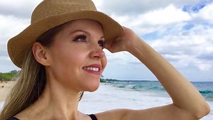 22K views · 95 reactions | ALOHA! ☀️ Watch my NEW MUSIC VIDEO for "My World" from the award-winning EP, Sparks Will Fly! The beautiful island of Maui is the perfect setting for a song about finding your forever love.  Here's to fun in the sun and the Hawaiian tropics! Mahalo! | Brenda Burch | Facebook