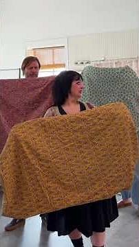 How to Fold a Fitted Sheet!