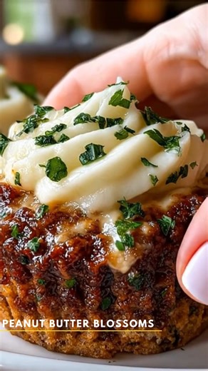52K views · 272 reactions | Meatloaf Cupcakes with Whipped Potato...