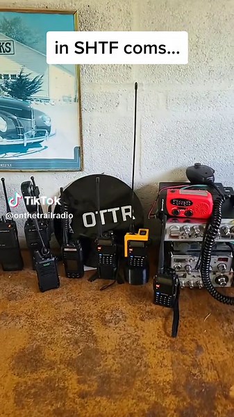 In shtf coms... #gmrs #radio #amatuerradio #cb #ham #hiking #uv5r #gmrsradio #midland #baofeng #motorola #btech #prepping #shtf