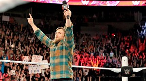 Daniel Bryan bids farewell to the WWE Universe: Raw, February 8, 2016