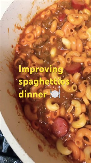 Improving Spaghettios dinner 🍽️:#ghettocooking,#budgetfriendlyeats ,#cookingathome ‪@chrisleon9769‬