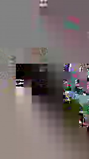 samoussa façon tacos 🌮 😋 avec une délicieuse garniture poulet et une sauce onctueuse c'est juste excellent !!! pour une dizaines de samoussa tacos : blanc de poulet 2 gousse d'ail jus de citron 🍋 4 c.as d'huile d'olive sel poivre noir gingembre curry l'ail en poudre 1 oignon poivrons verts rouges et jaunes persil crème liquide 20 cl fromage mozzarella pain tortillas #recette #recettefacile #recetterapide #recettesimple #recetteramadan #foryou #viralreels #ramadan2024 #ramadan #minitacos #taco