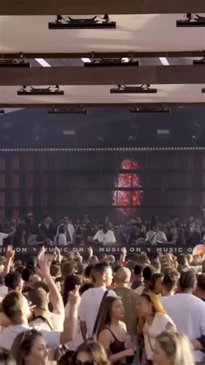 491 reactions · 26 shares | MASON COLLECTIVE at MUSIC ON FESTIVAL 2025 • AMSTERDAM The best Tech House music in our Spotify playlist, enjoy it and link in bio #techhouse #house #dj #housemusic #techno #party #festival #techhouseplaylist | Best Tech House | Facebook