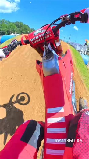 Hop on board with Jo Shimoda as he takes you for a ride around the round 1️⃣1️⃣ course 🎥Insta36060 #ProMotocross #SMX #Insta360 | Pro Motocross