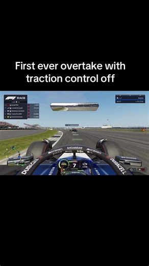 First Ever Overtake Without Traction Control in Sim Racing