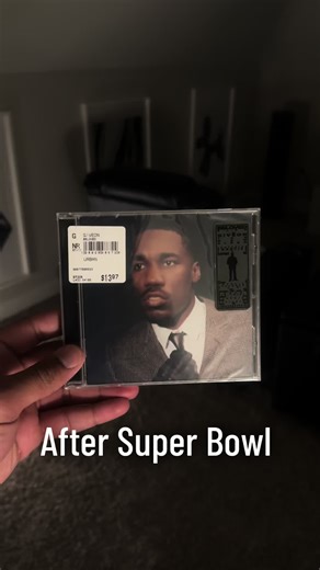 Vinyl or CD? The Battle of Physical Music Formats