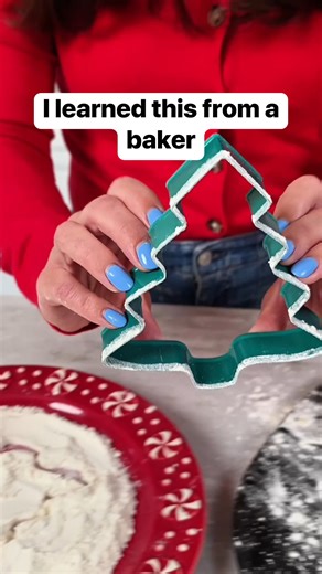 Best holiday baking tips ✨ This original video was produced by Network Media LLC, and Liz & Jeff. #bakingjoy #holdaybaking #cookies #bakinglove | Home Hacks & Easy Snacks