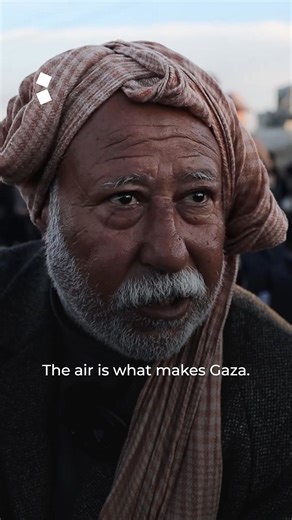 82K views · 2.3K reactions | Al Jazeera’s Maram Humaid captured the moment Israeli forces opened fire on displaced Palestinians near Gaza’s Netzarim Corridor, as they were waiting to cross back into northern Gaza. Israel is refusing to allow them through due to a dispute over a captive release. | Al Jazeera English | Facebook