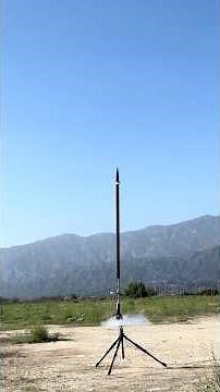 Nearly 7 Foot Tall Epic Estes Mean Machine Rocket Launch #rocket #rocketlaunch #meanmachine #estes