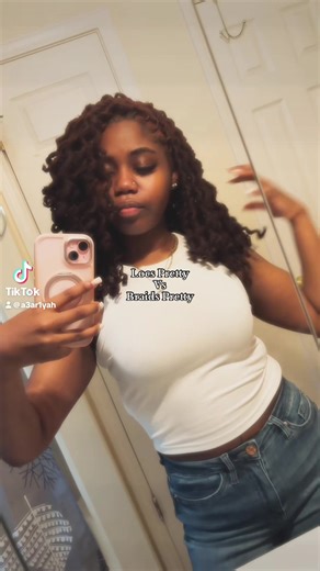 Locs vs Braids: Which Style Is More Beautiful?