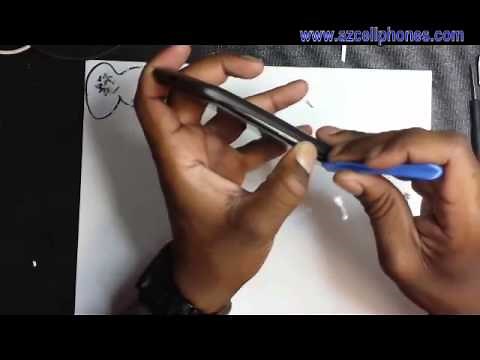 Droid RAZR MAXX Repair - Back Cover Removal