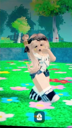 she forms rahhh #roblox #dancing