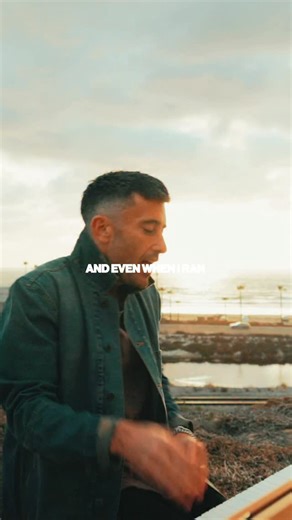 I was made to worship You, my God you’re an awesome God. 🙏🏼🙌🏼 | Phil Wickham