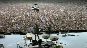 U2 - Sunday, Bloody Sunday (Live Aid 1985) | Globestation - The Music Channel